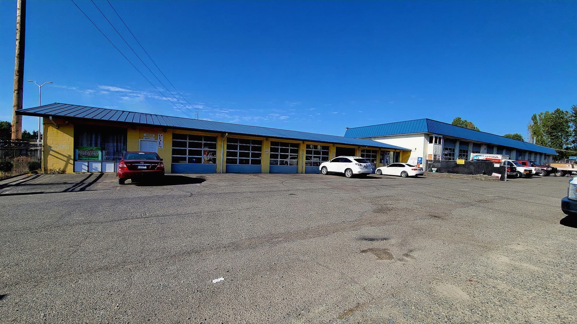 Premium Service Bay